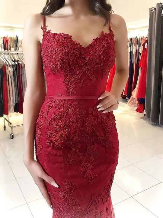 Cheap Red Spaghetti Straps Sweetheart Mermaid With Lace Appliques Prom Dresses