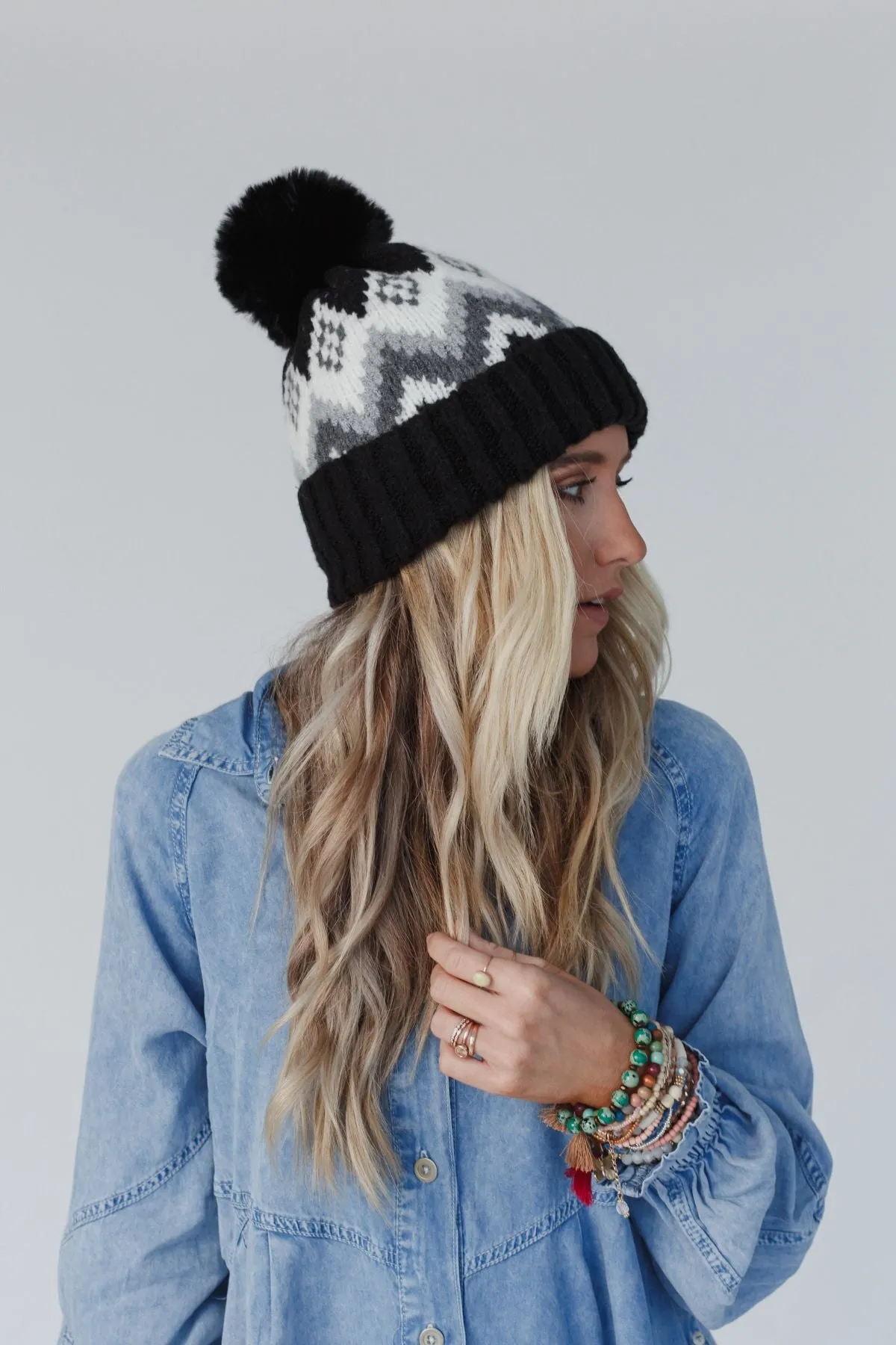 In The Woods Cozy Pom Beanie - Black